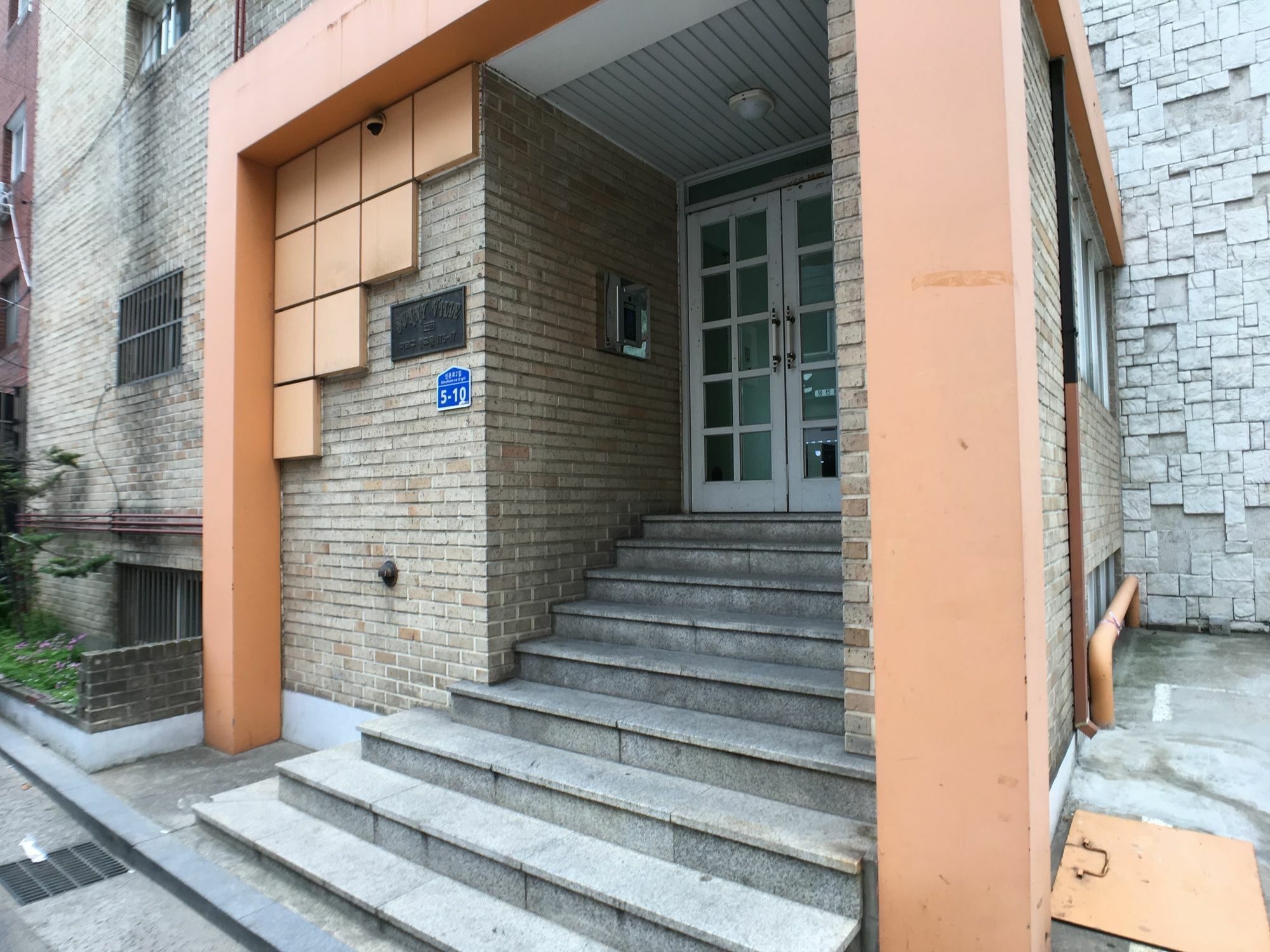 Sunny House Hongik Snt 1Mins Apartment Seoul Bagian luar foto